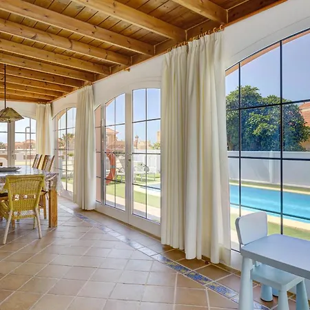 Mar Villa